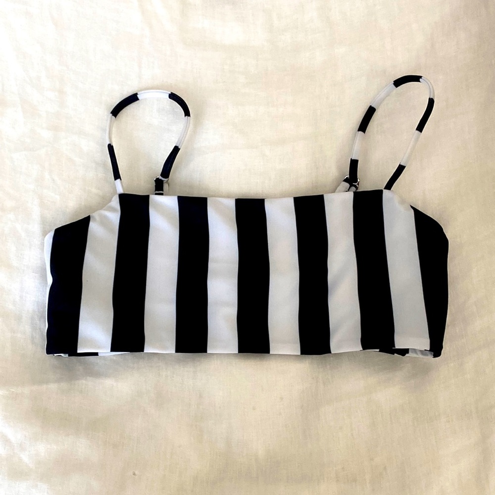 Mikoh top black and white stripe size medium